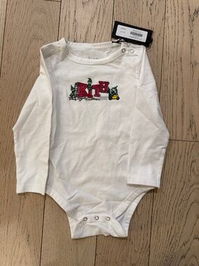 Kith Never Worn 12-18 month Christmas onsie